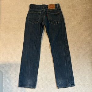dark wash levi straight leg jeans